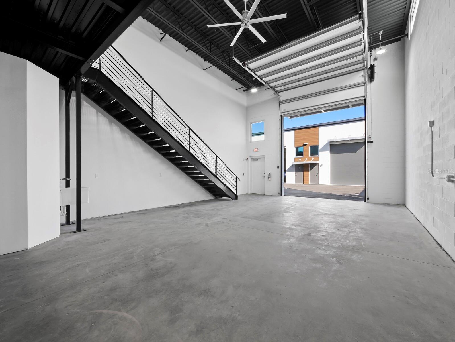 CAR BANK SRQ - Residential