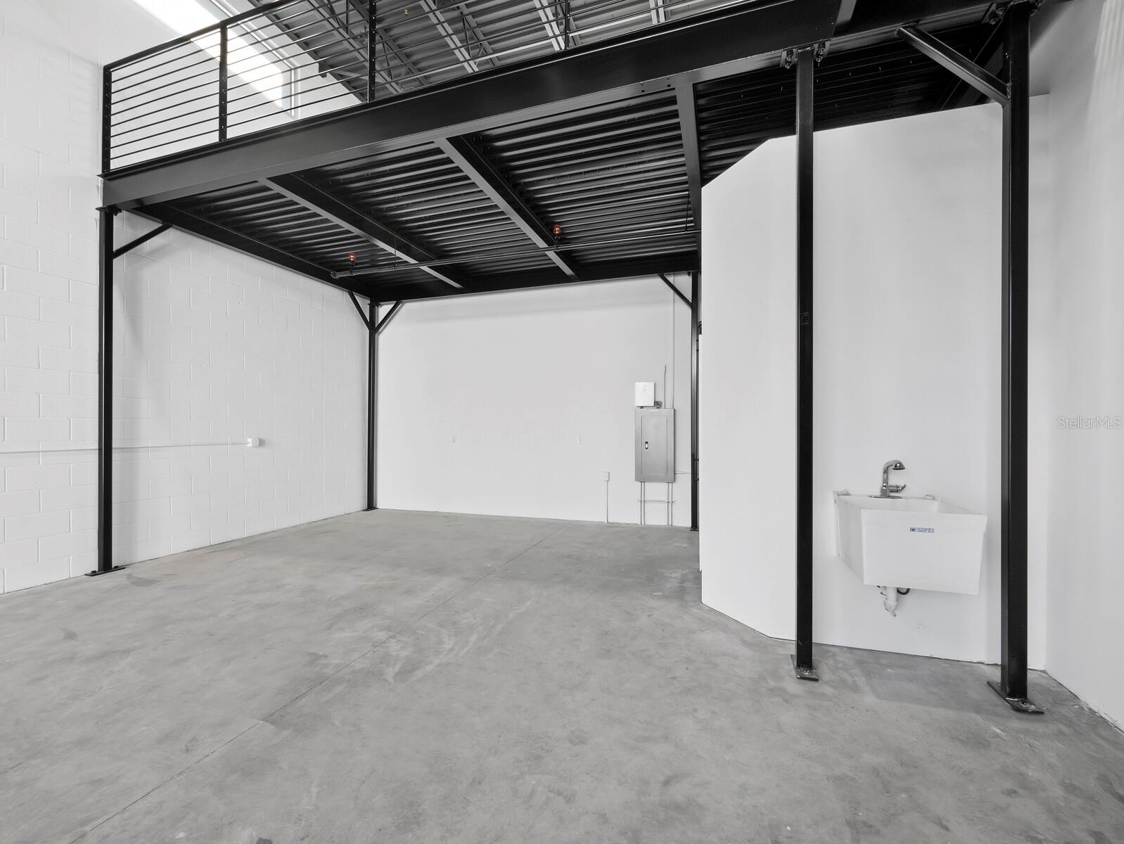 CAR BANK SRQ - Residential