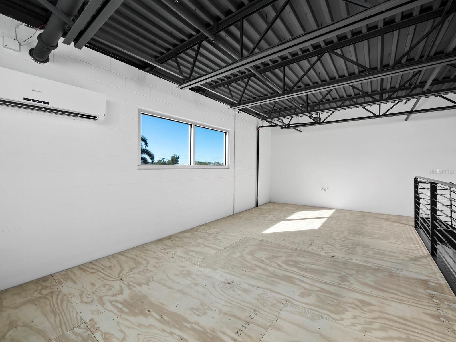 CAR BANK SRQ - Residential