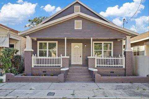 2912 N 16TH STREET 1/2 TAMPA FL 33605