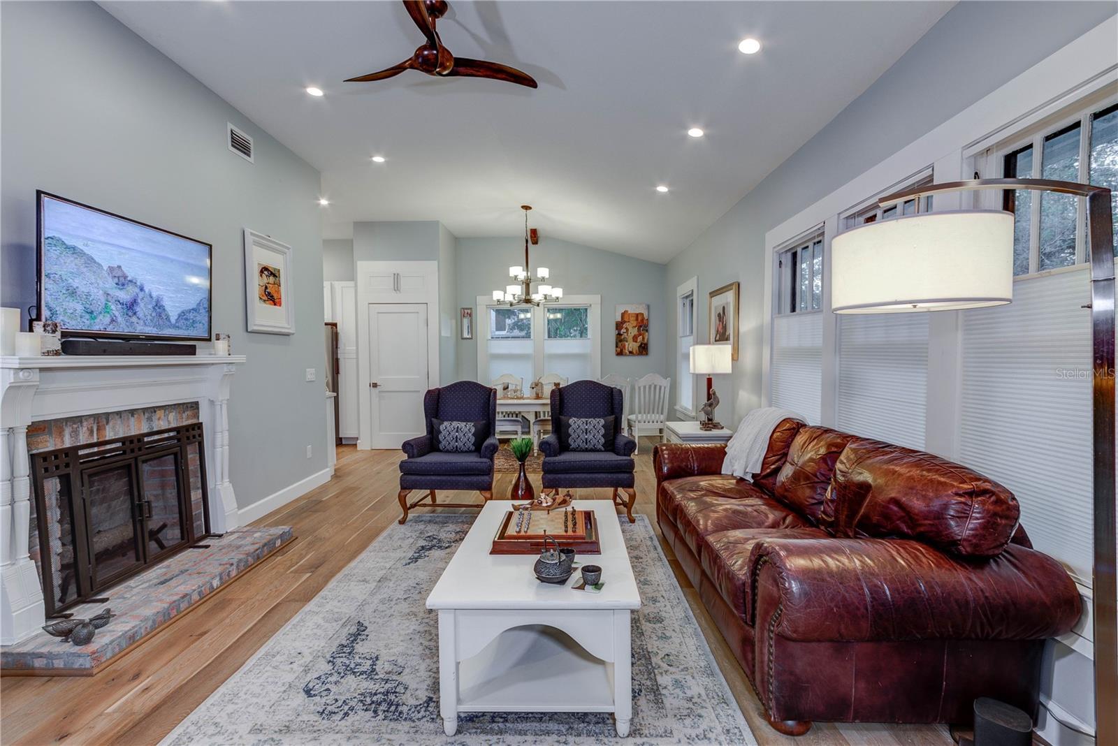 SANFORD TOWN OF - Residential Lease