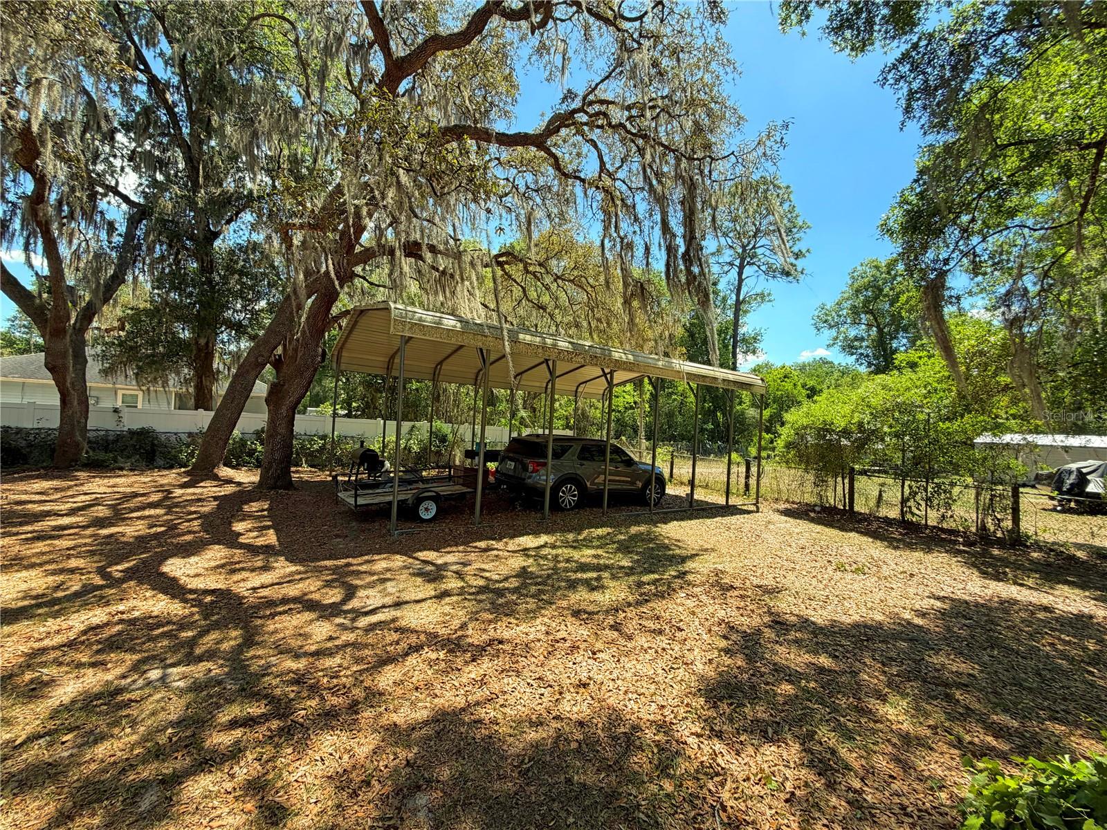 ASHLEY OAKS HAW - Residential
