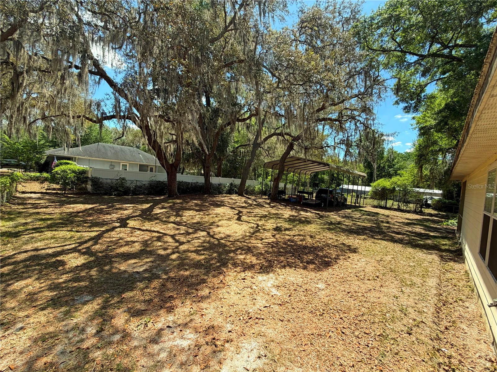 ASHLEY OAKS HAW - Residential