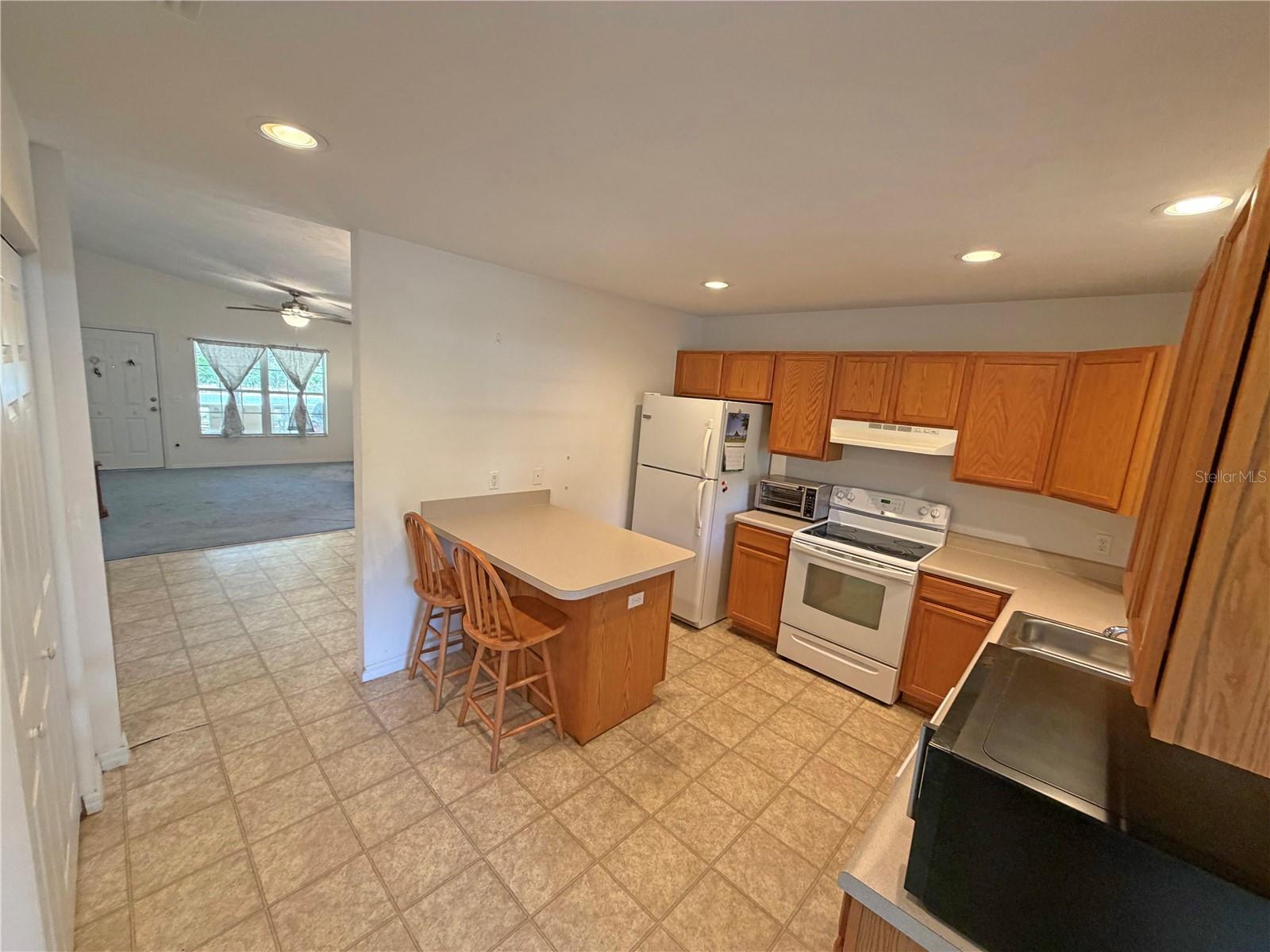 ASHLEY OAKS HAW - Residential