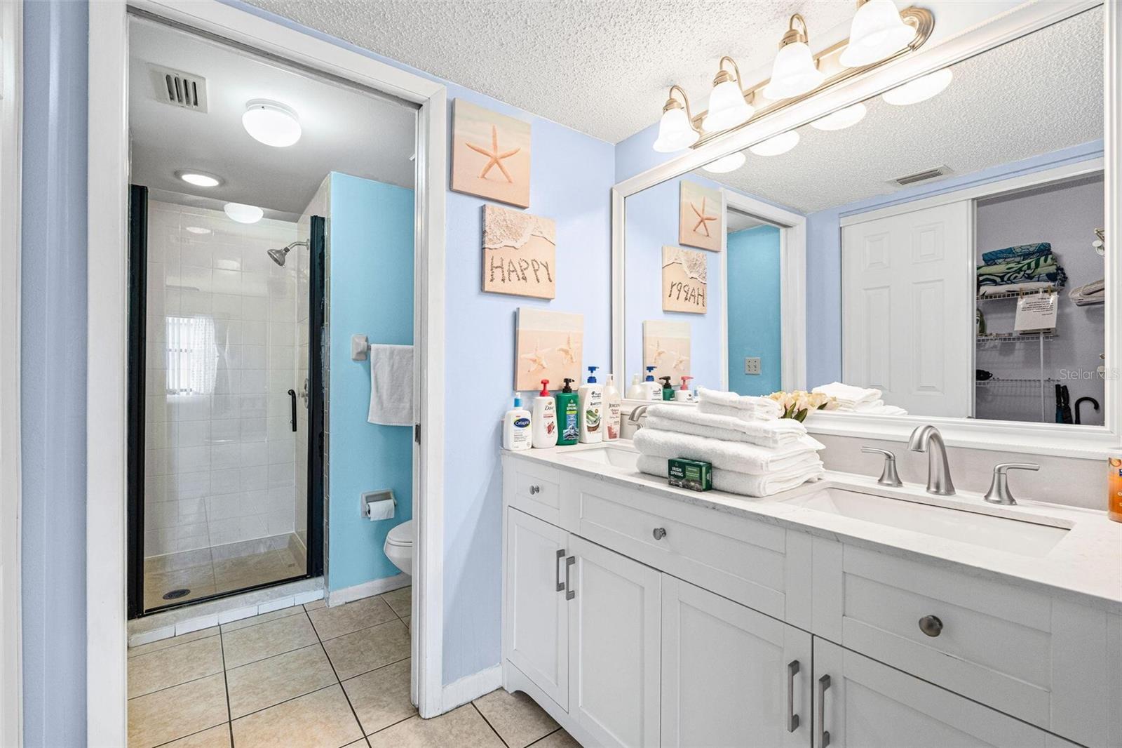 SHOREWALK BATH & TENNIS CLUB 13 - Residential