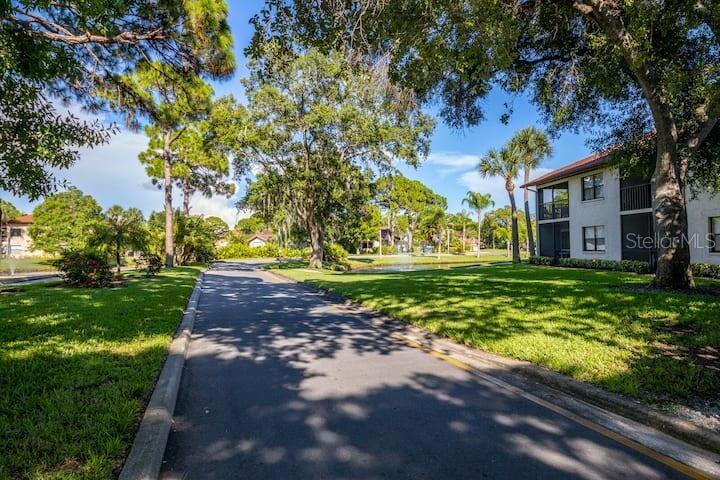 SHOREWALK BATH & TENNIS CLUB 13 - Residential