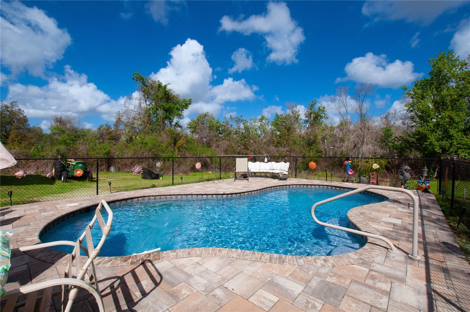 JOSHUA CREEKWOODS - Residential