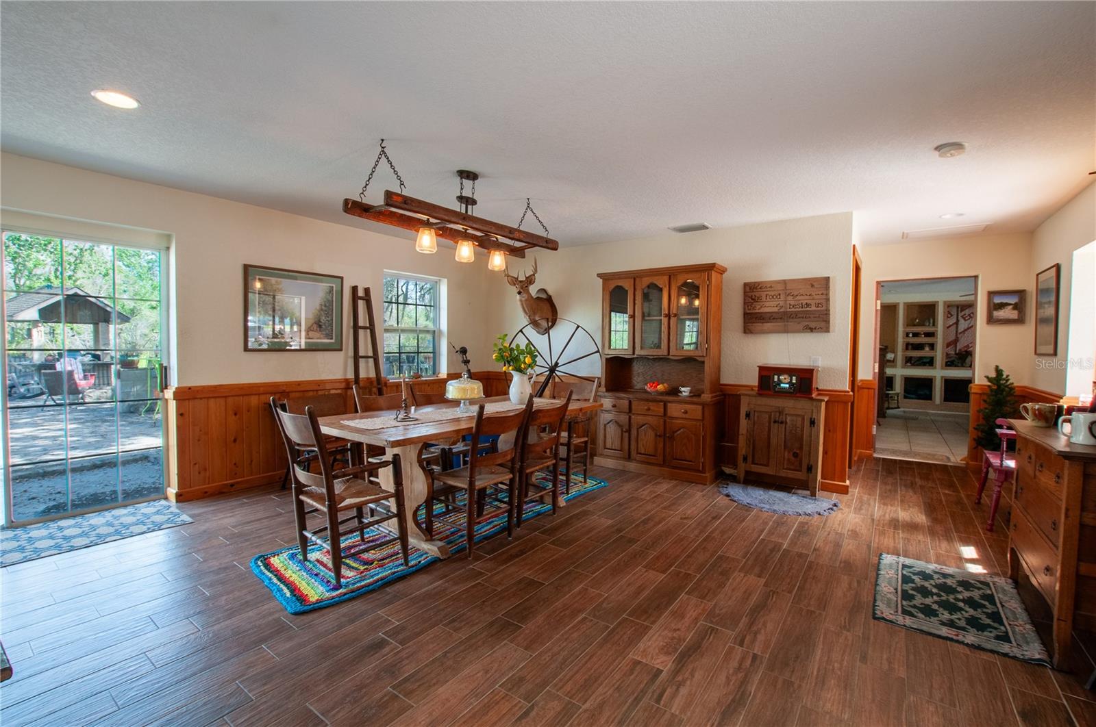 JOSHUA CREEKWOODS - Residential