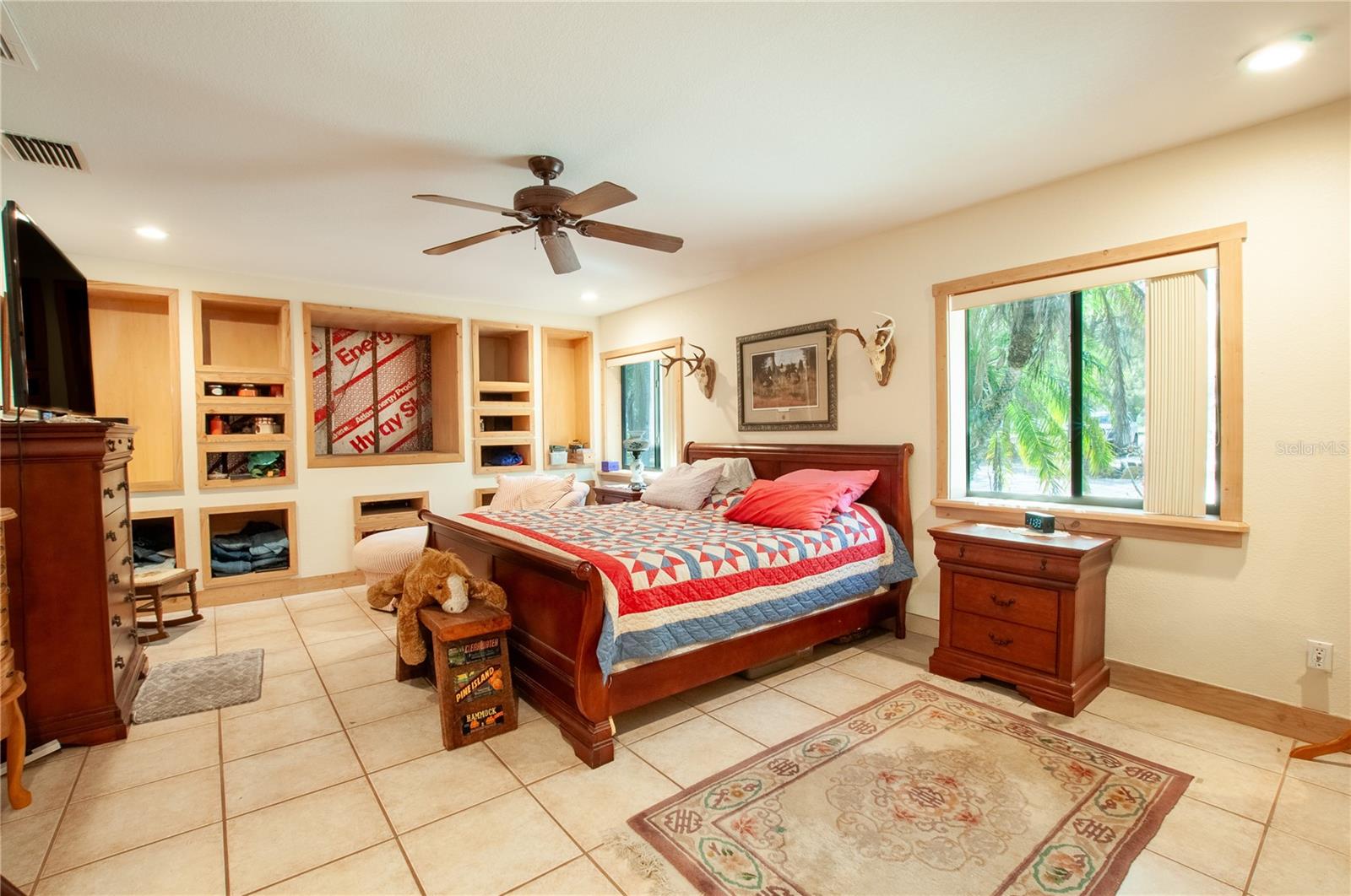 JOSHUA CREEKWOODS - Residential