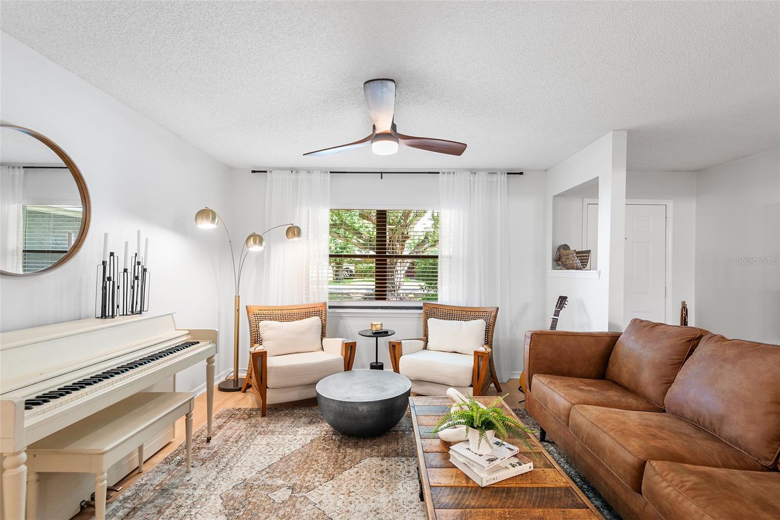 4125 SUNNY VIEW DRIVE