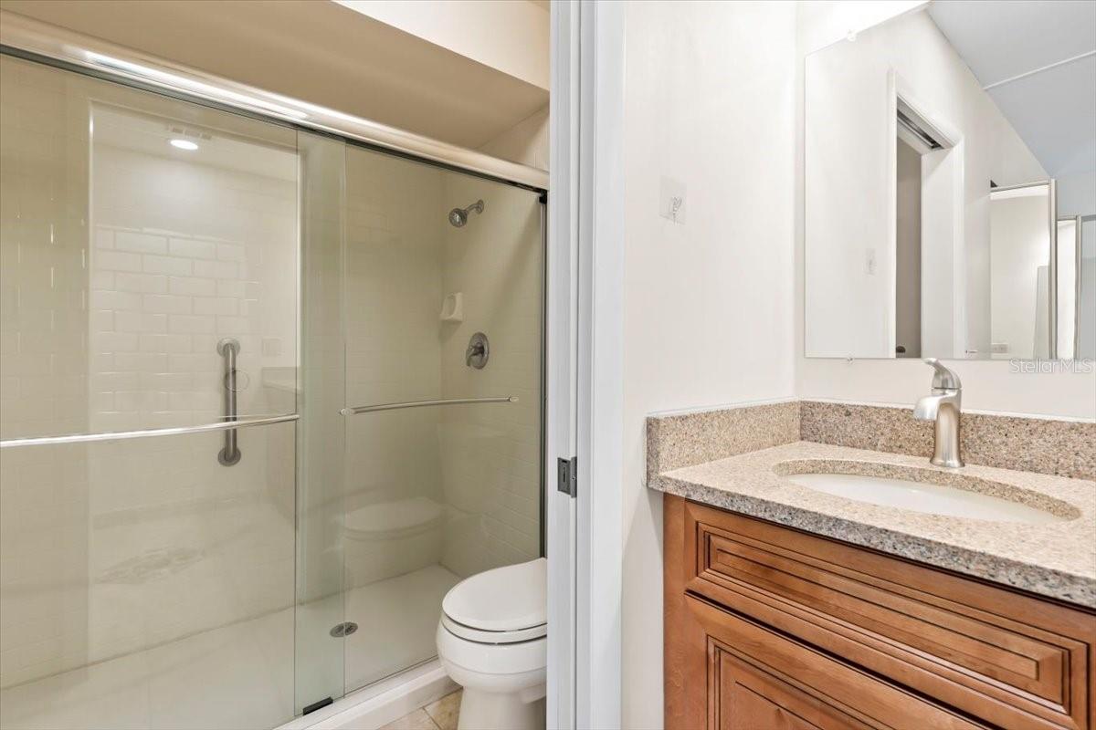 PELICAN BAY PH 04 UNIT 01 - Residential