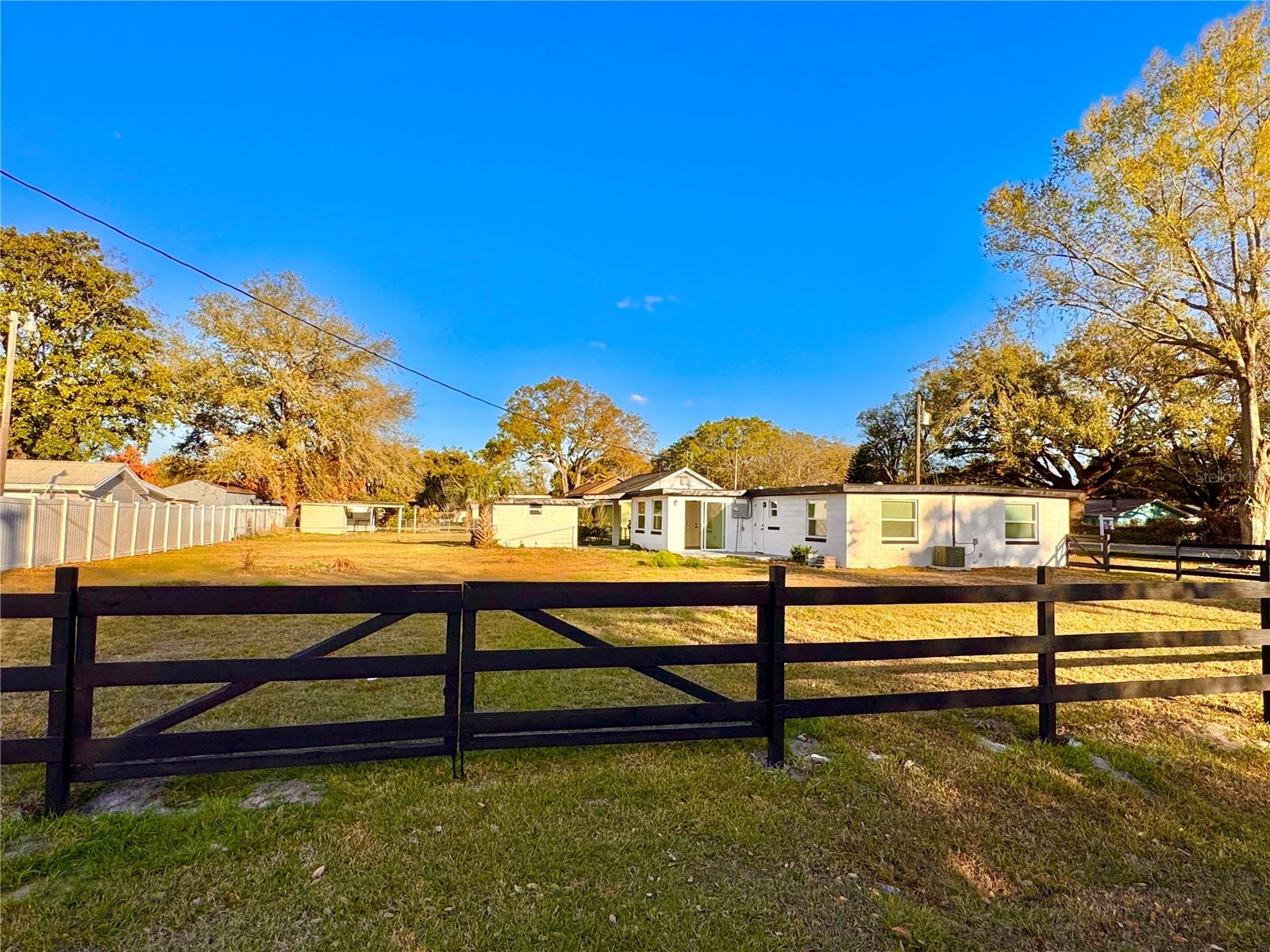 OSCEOLA ACRES - Residential