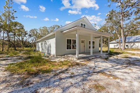 A home in FANNING SPRINGS