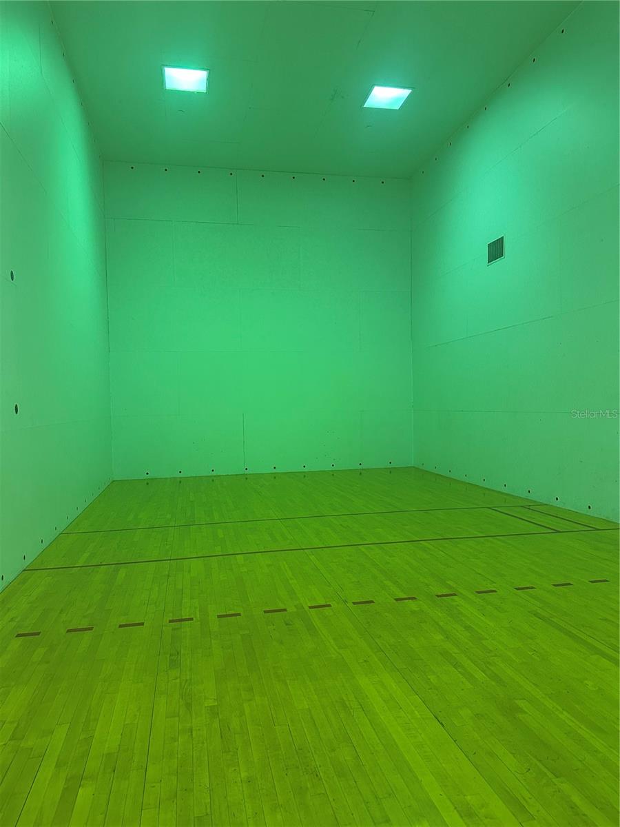 BONA VISTA CONDO - Residential