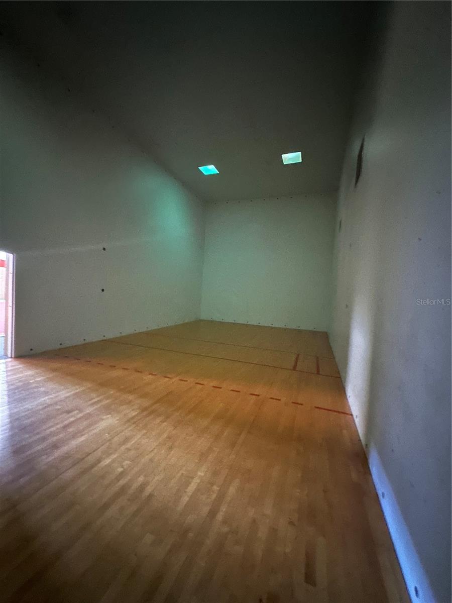 BONA VISTA CONDO - Residential