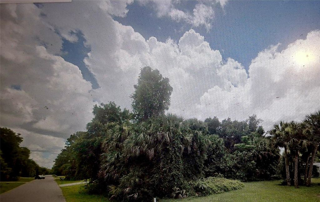 Photo of Shalimar Terrace, North Port, FL 34286 (MLS # N6140118)