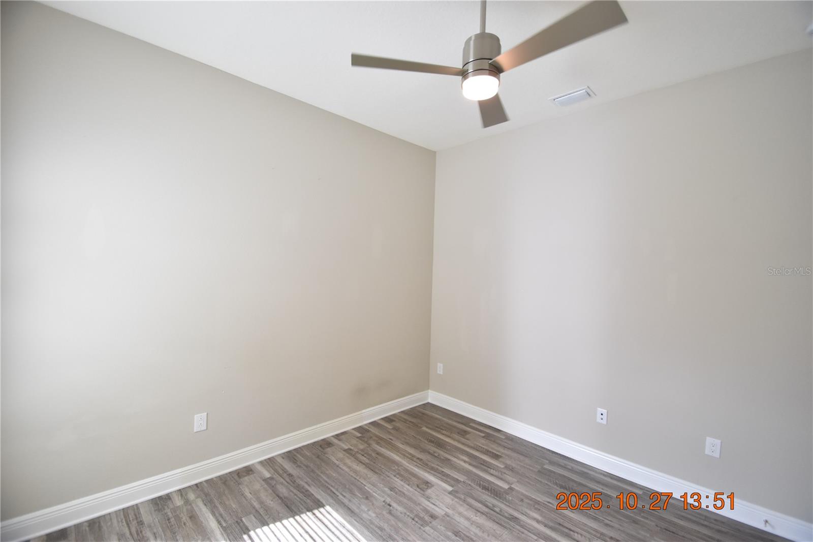 RESERVE AT SOUTH FORK PH 1 - Residential Lease