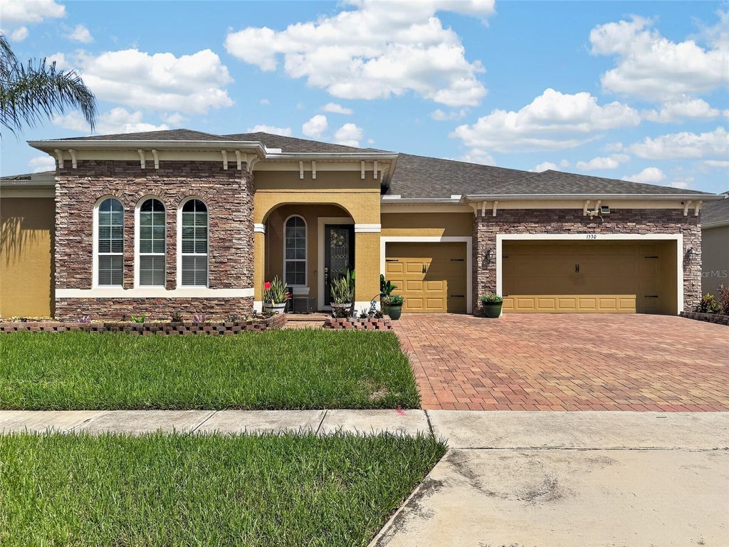 Photo of 1530 Dusty Pine Drive, Apopka, FL 32703 (MLS # O6443850)