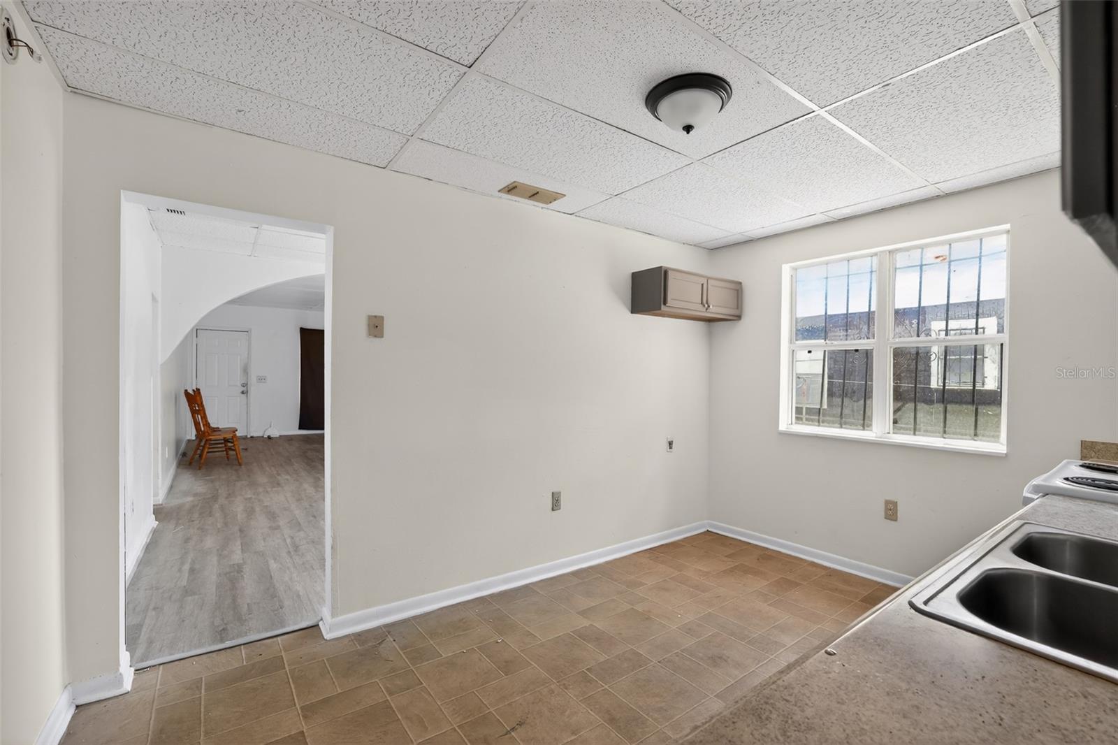 BOUTON & SKINNERS ADD - Residential