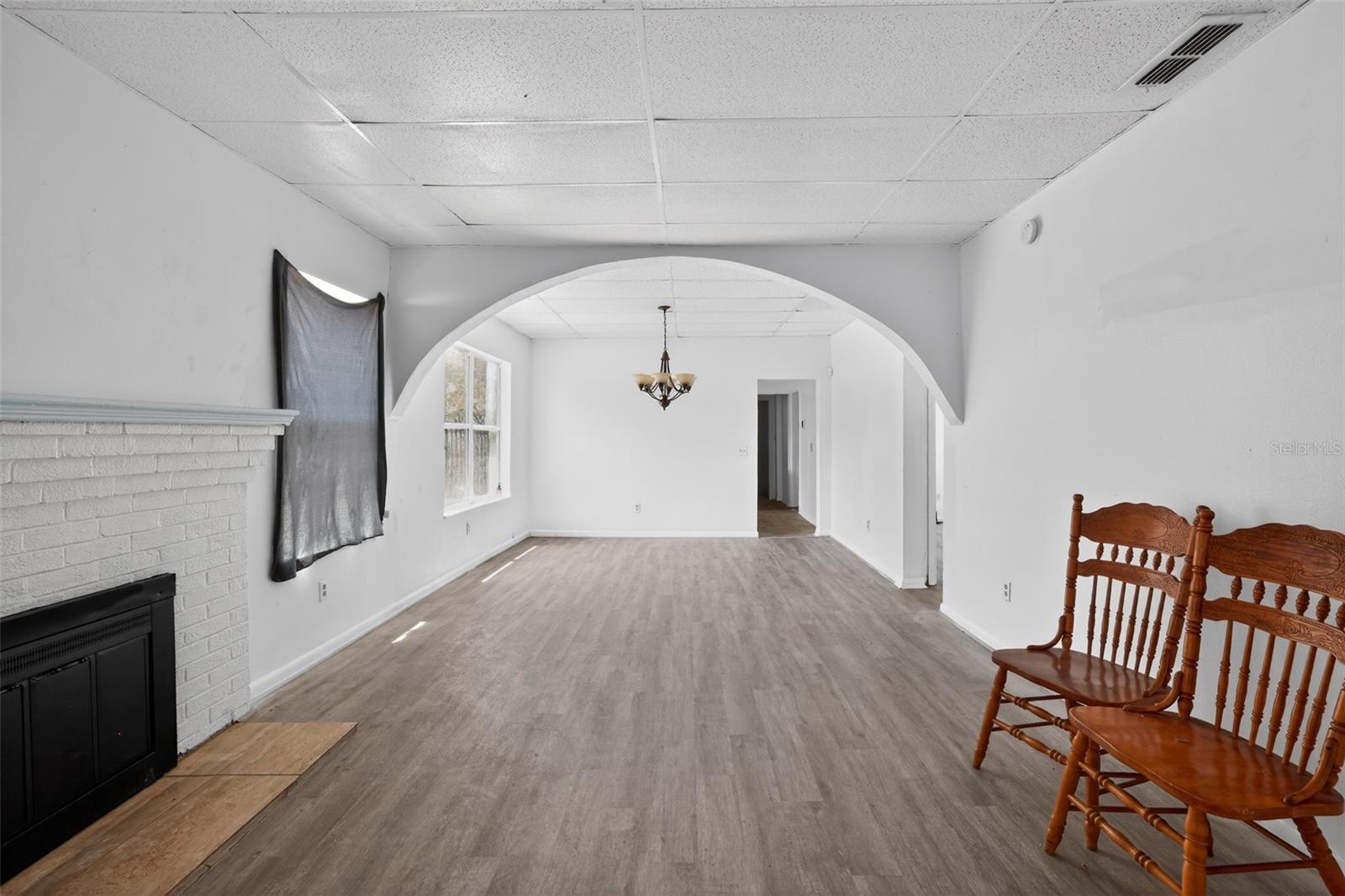 BOUTON & SKINNERS ADD - Residential