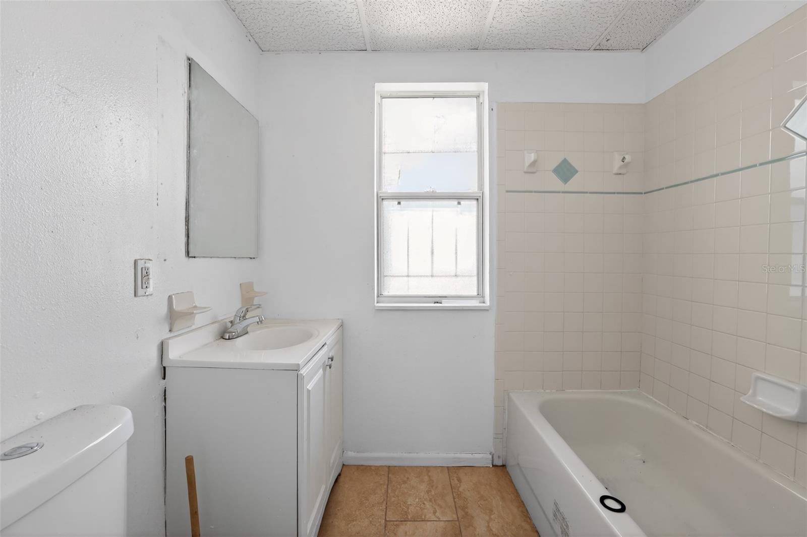 BOUTON & SKINNERS ADD - Residential