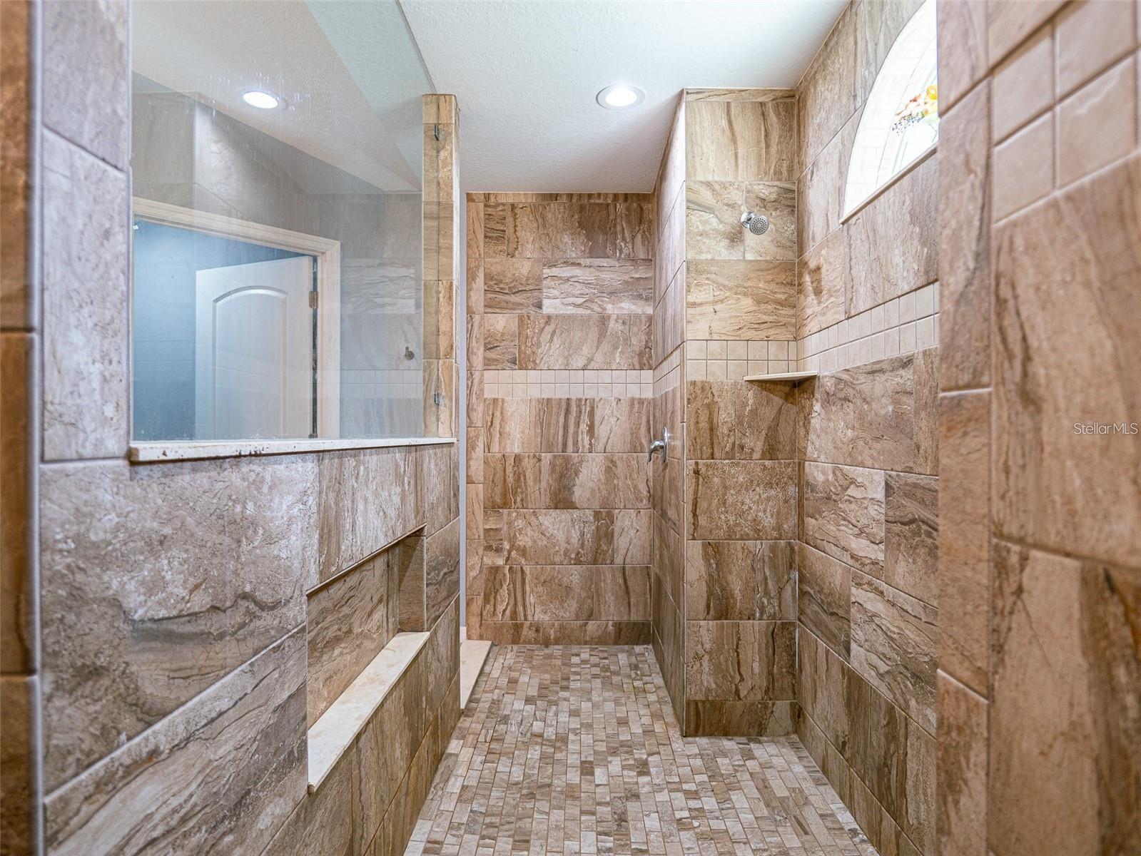 ROLLING HILLS UN 2-A - Residential