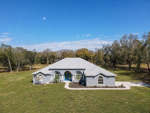 Tiny photo for 10688 SW 129th Terrace Road, Dunnellon, FL 34432 (MLS # OM725310)