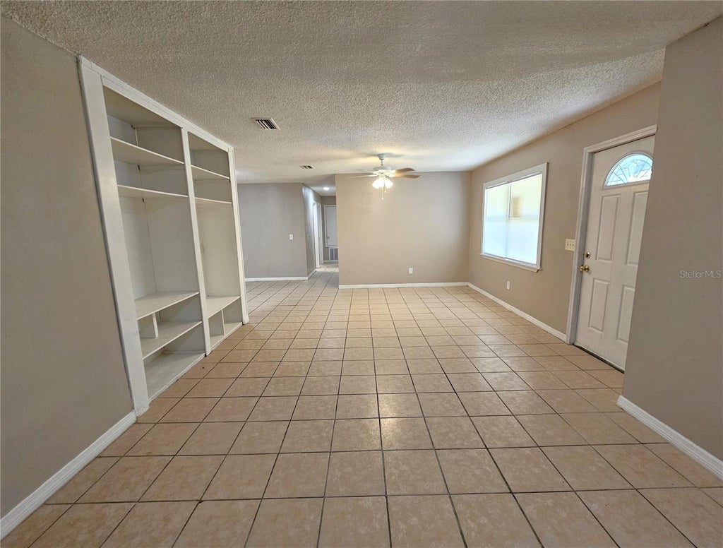 Photo of 6301 Breezewood Street, Orlando, FL 32818 (MLS # O6425746)