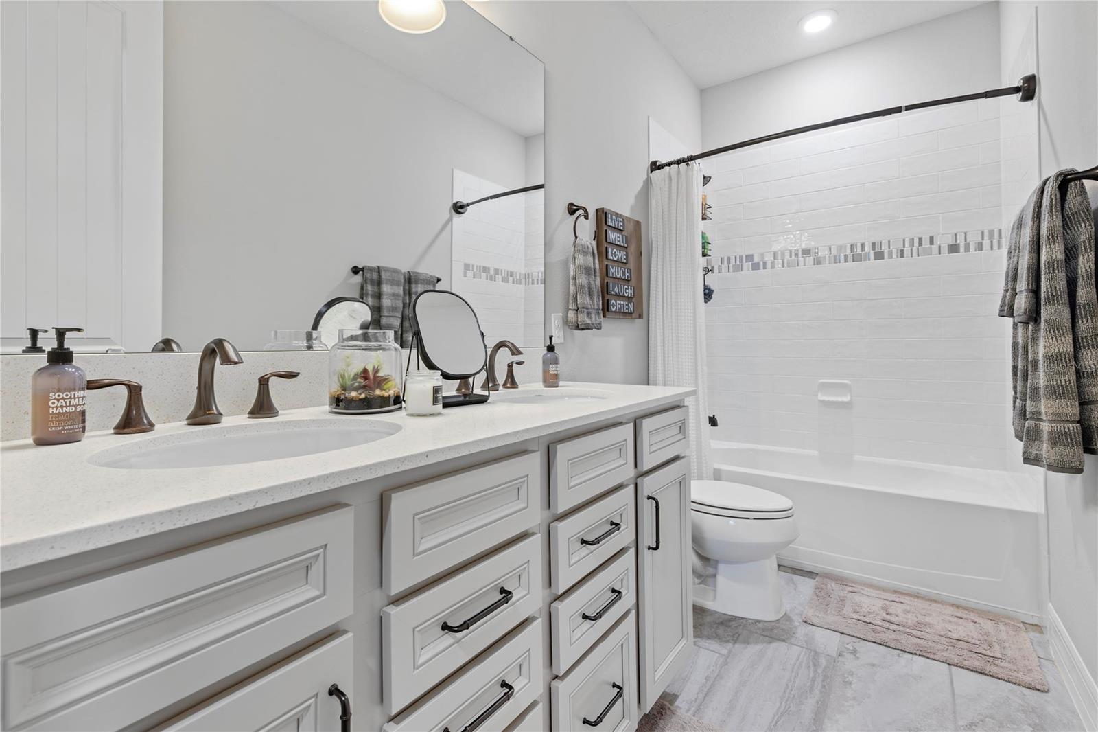 LAKE EMMA SOUND - Residential