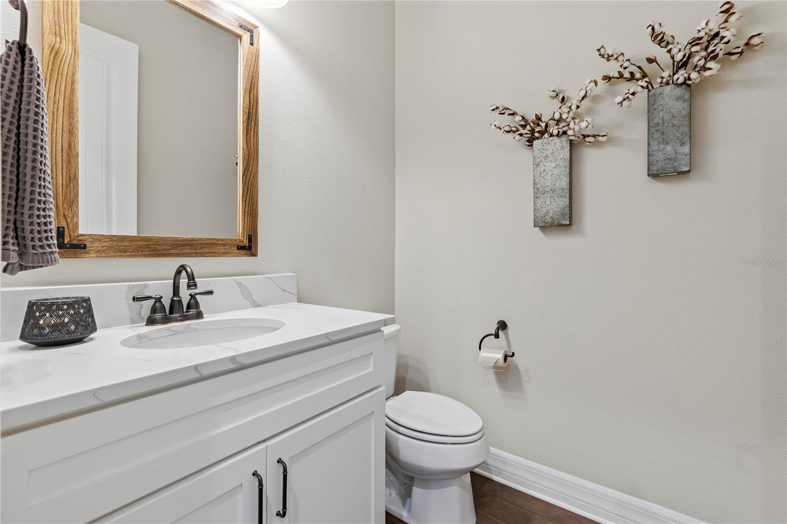 LAKE EMMA SOUND - Residential