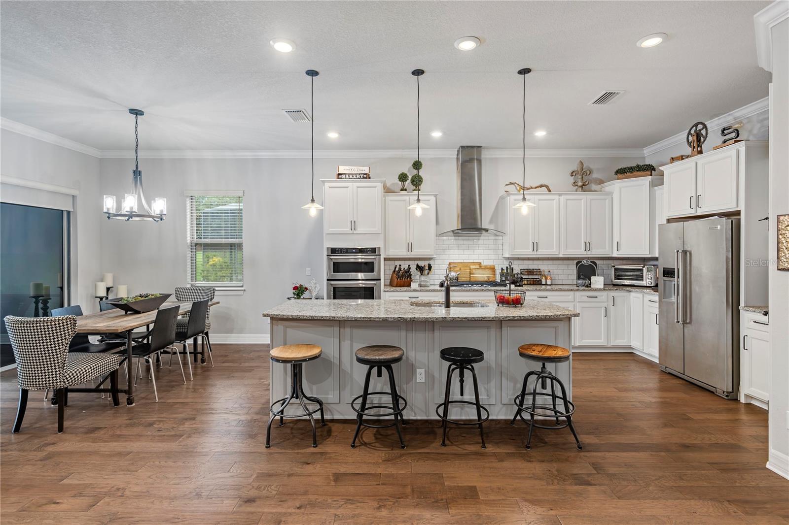 LAKE EMMA SOUND - Residential