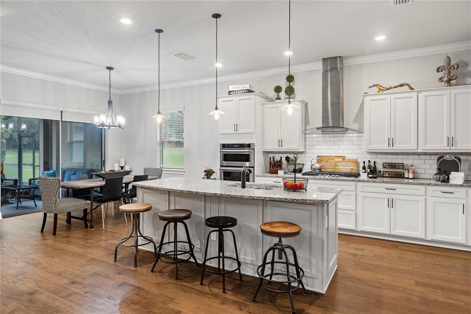 LAKE EMMA SOUND - Residential