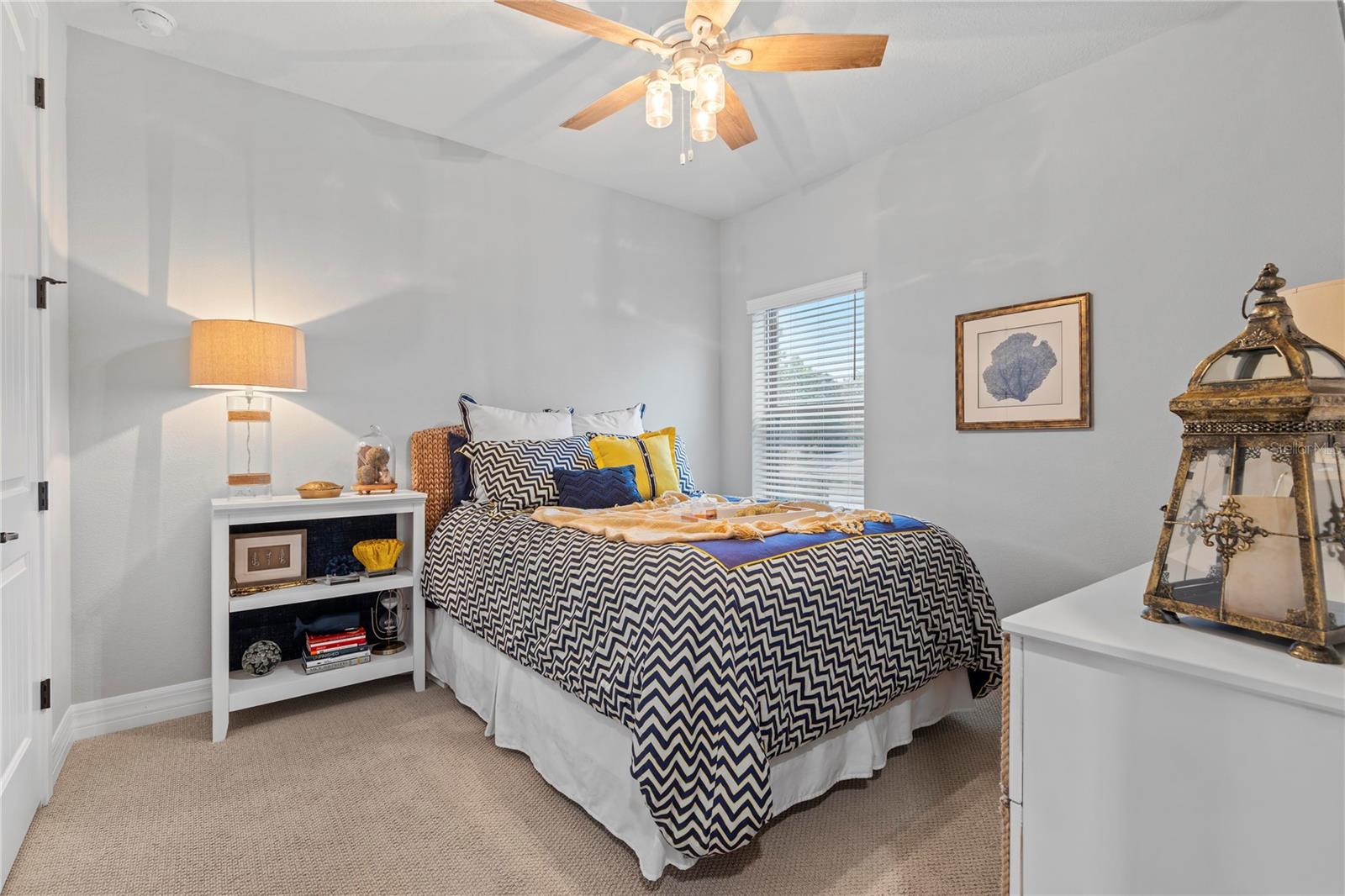 LAKE EMMA SOUND - Residential