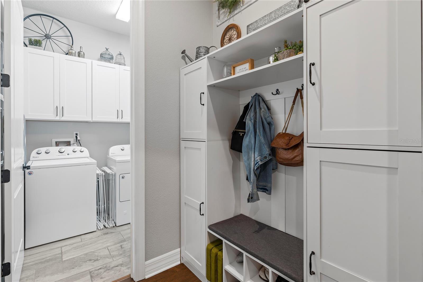 LAKE EMMA SOUND - Residential