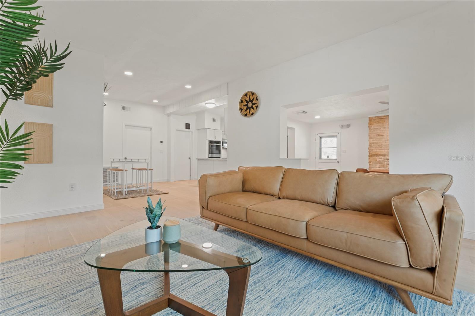 YELLOW BANKS GROVE 3RD ADD - Residential