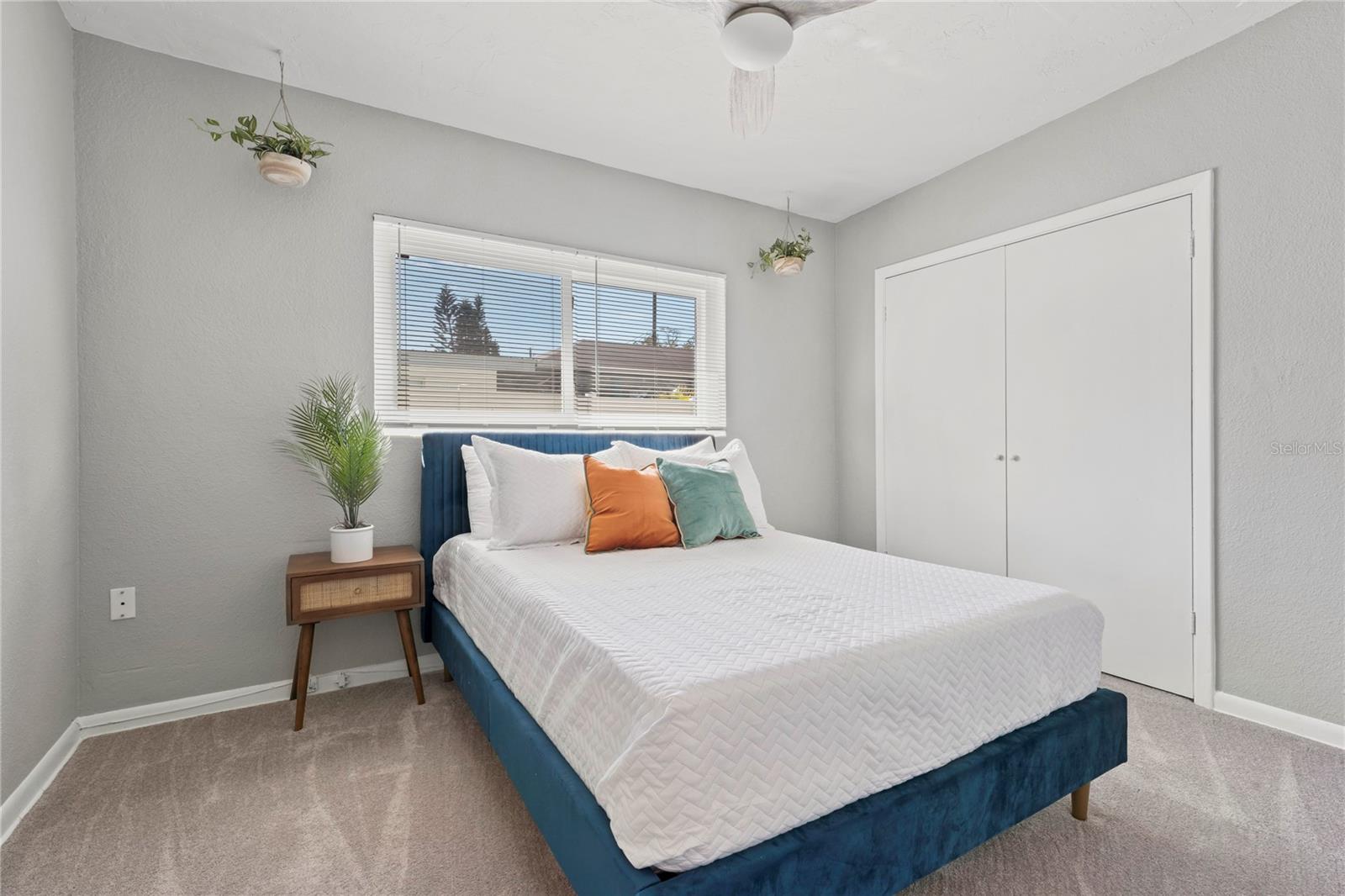 YELLOW BANKS GROVE 3RD ADD - Residential