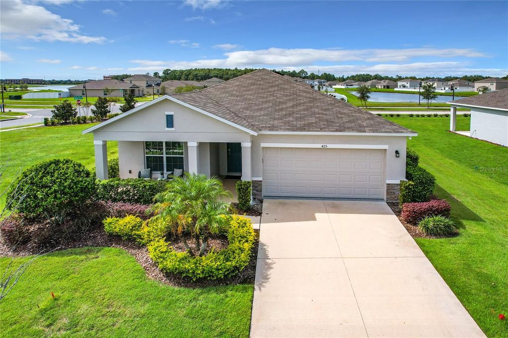 Photo of 425 Quarry Rock Circle, Kissimmee, FL 34758 (MLS # S5143339)