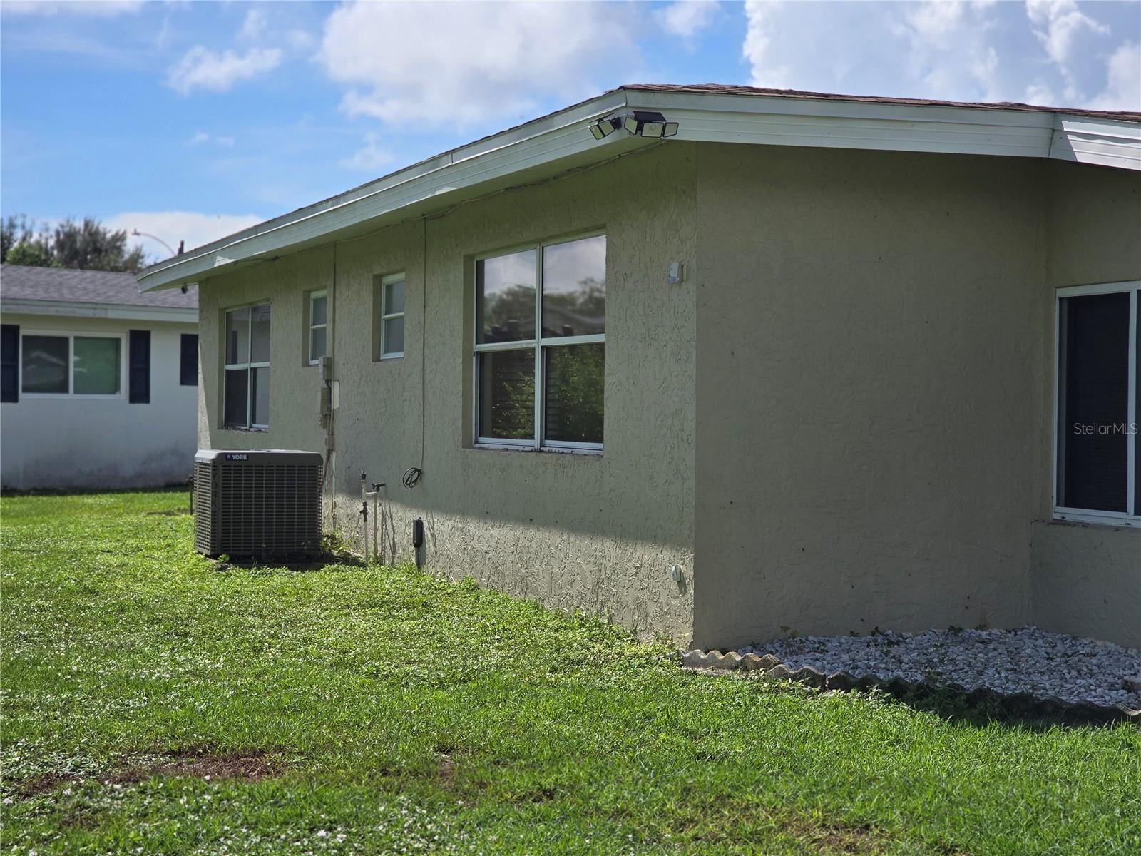 2490 SISTINA STREET, PORT CHARLOTTE, FL, 33952 4 2490 SISTINA STREET