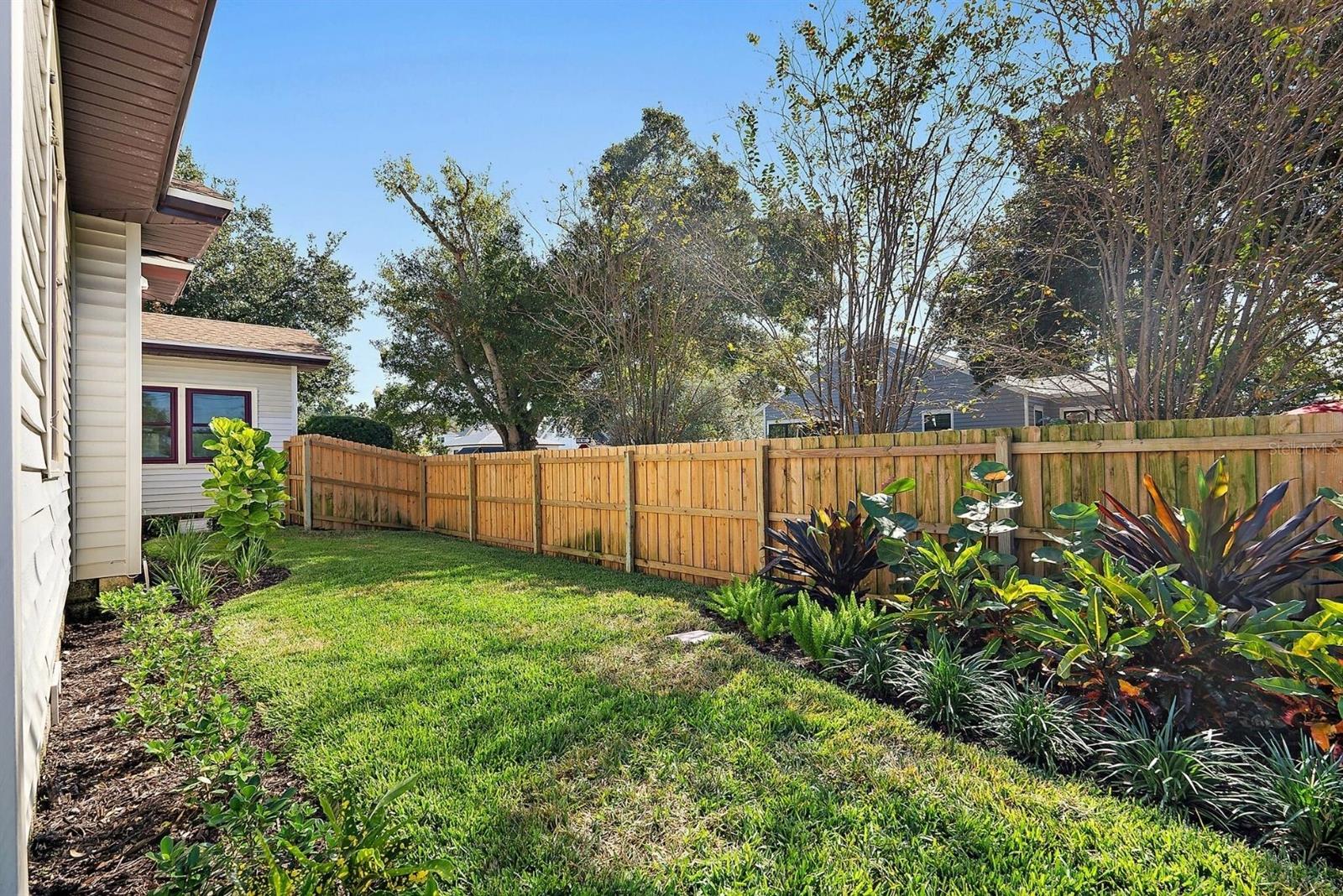 EDINA GARDEN OF EDEN LOT 12 - Residential