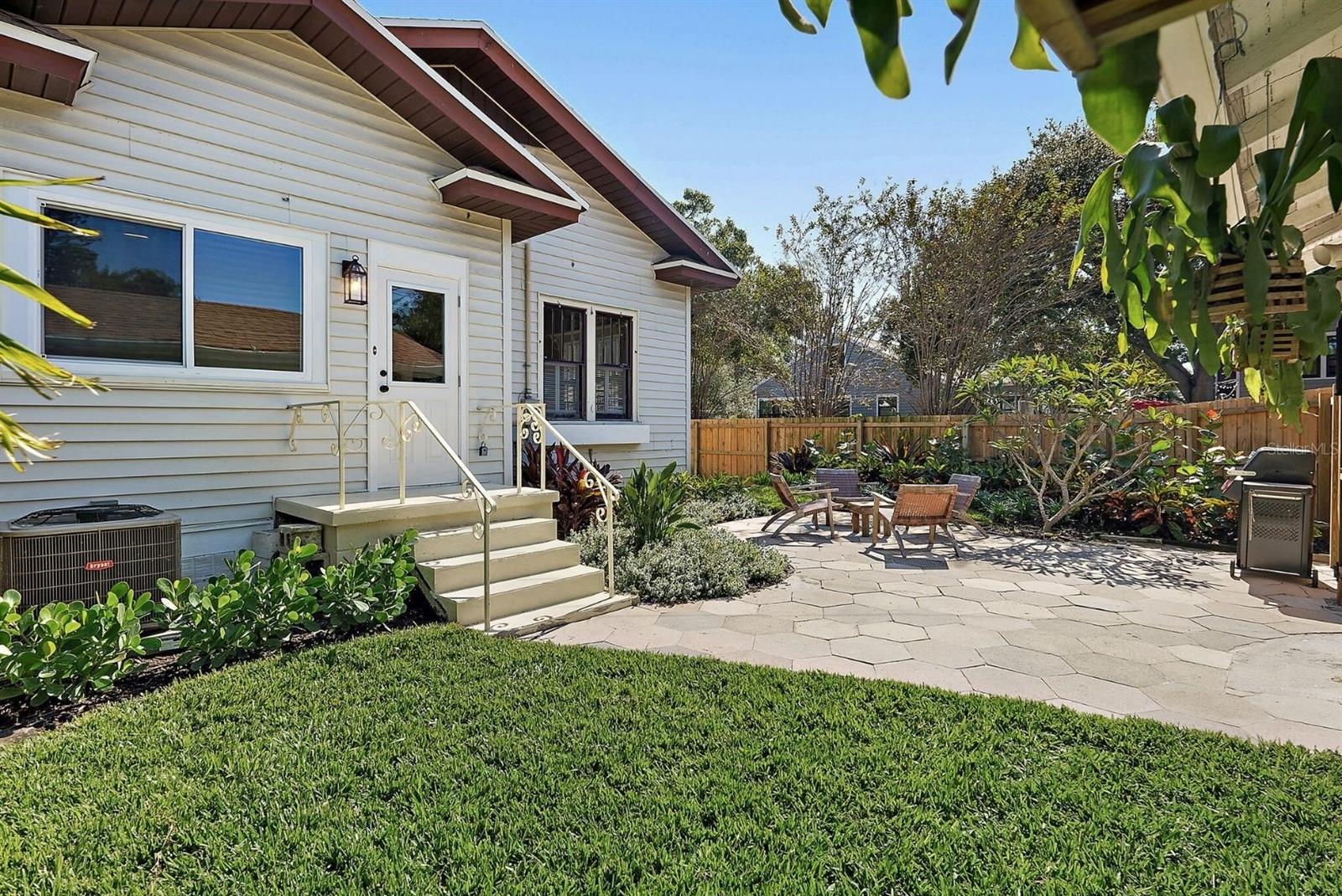 EDINA GARDEN OF EDEN LOT 12 - Residential