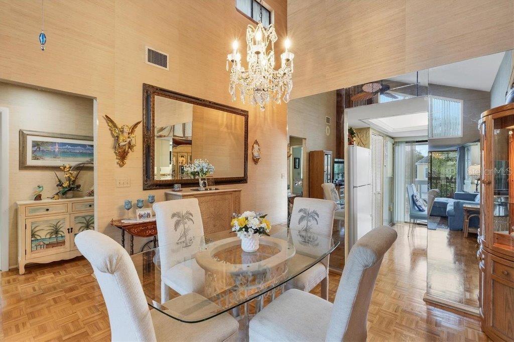 ROBERTS POINT - Residential