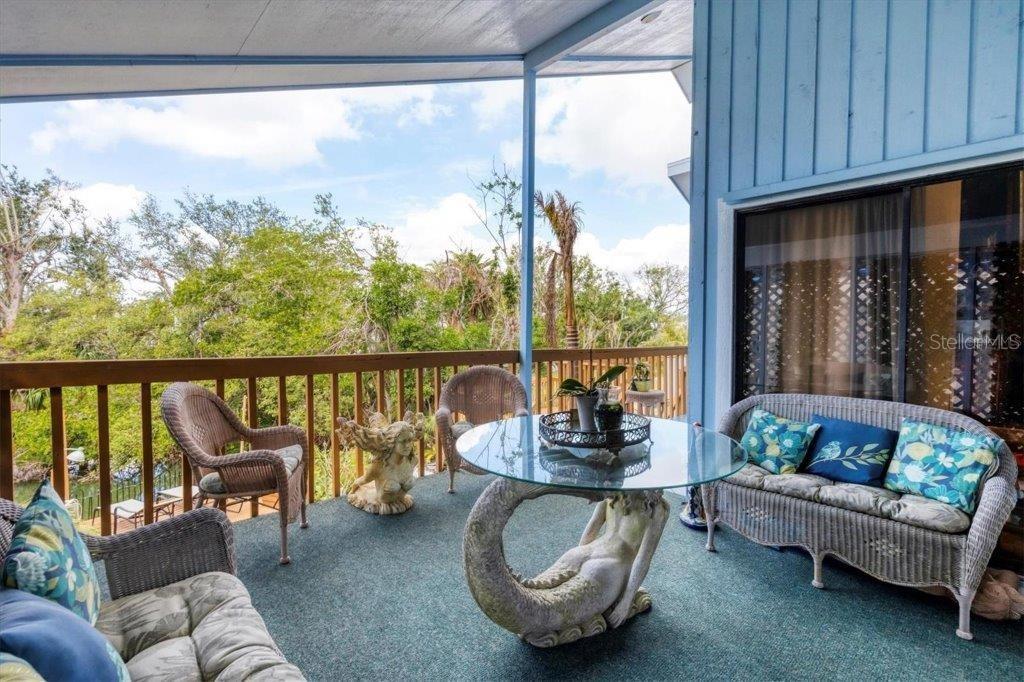 ROBERTS POINT - Residential