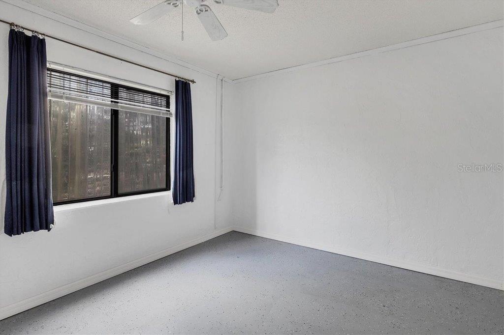 ROBERTS POINT - Residential