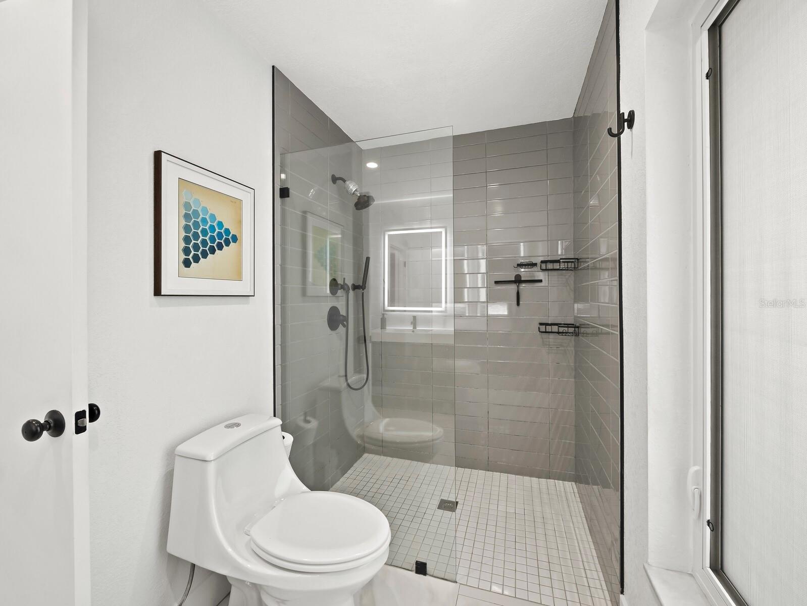 SIESTA COVE - Residential