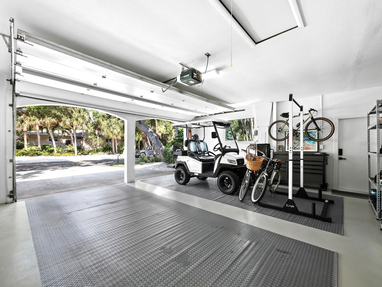 SIESTA COVE - Residential