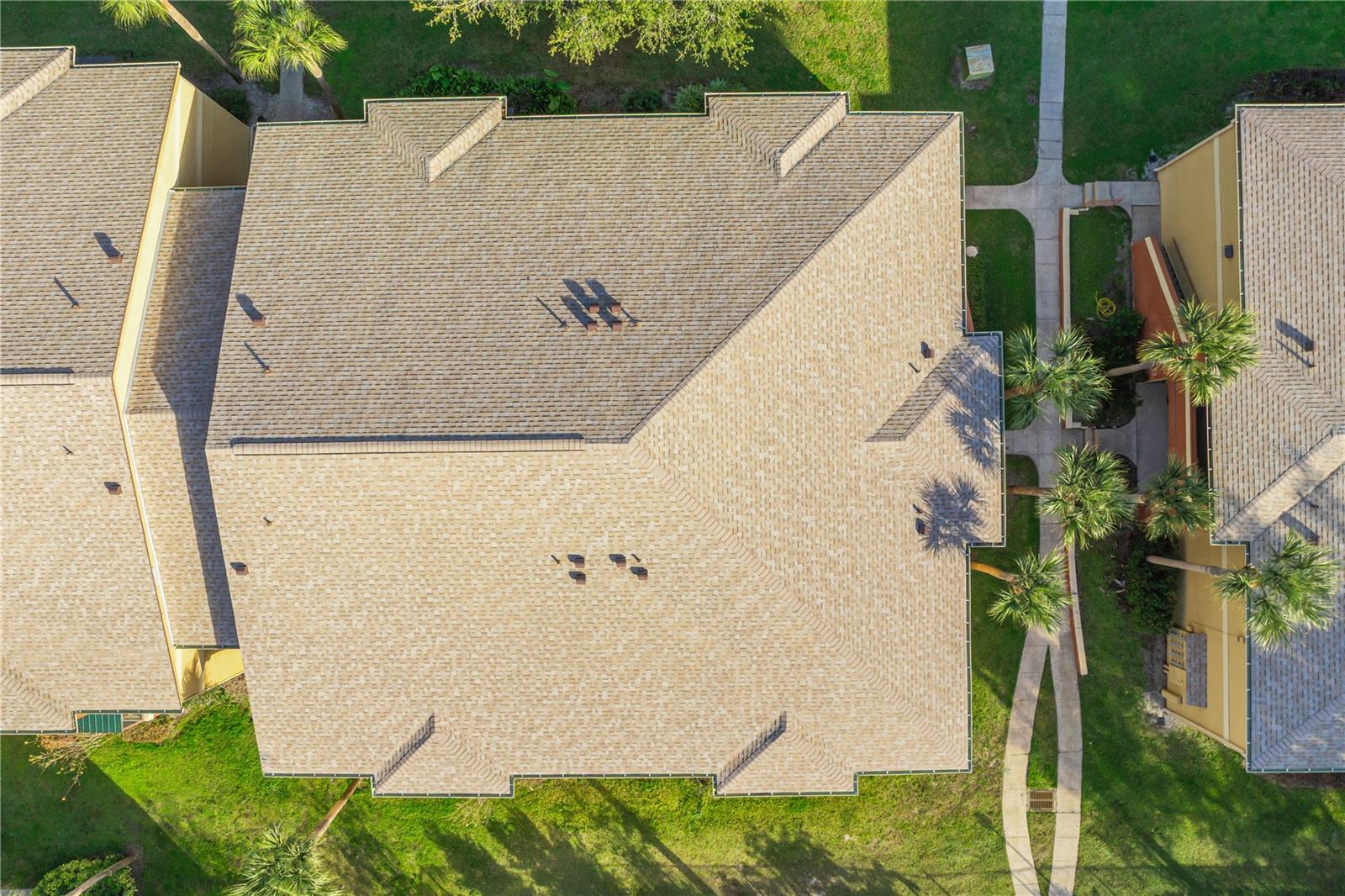 OXFORD SQUARE CONDO - Residential Lease