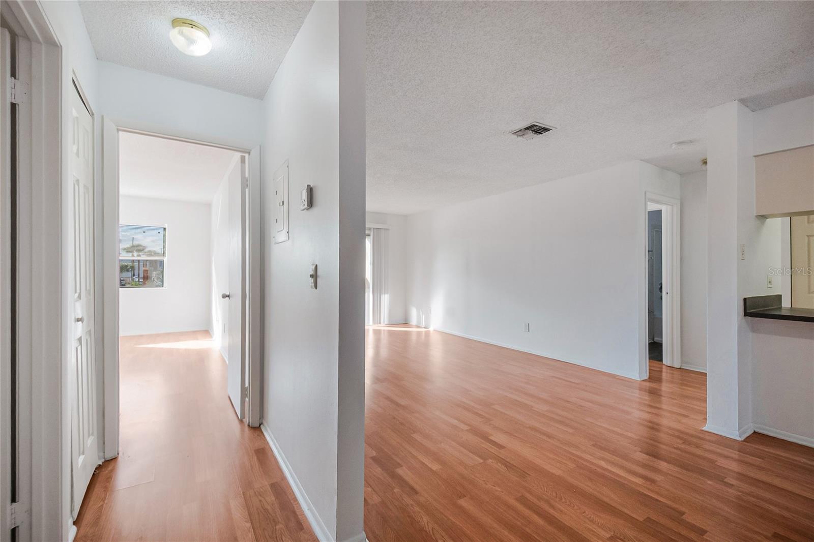 OXFORD SQUARE CONDO - Residential Lease