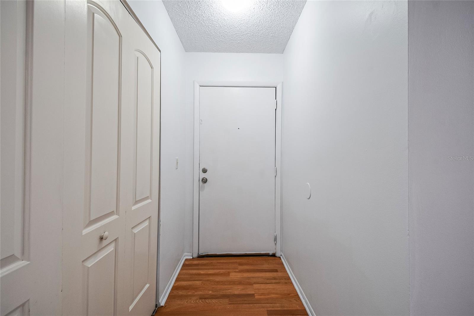 OXFORD SQUARE CONDO - Residential Lease