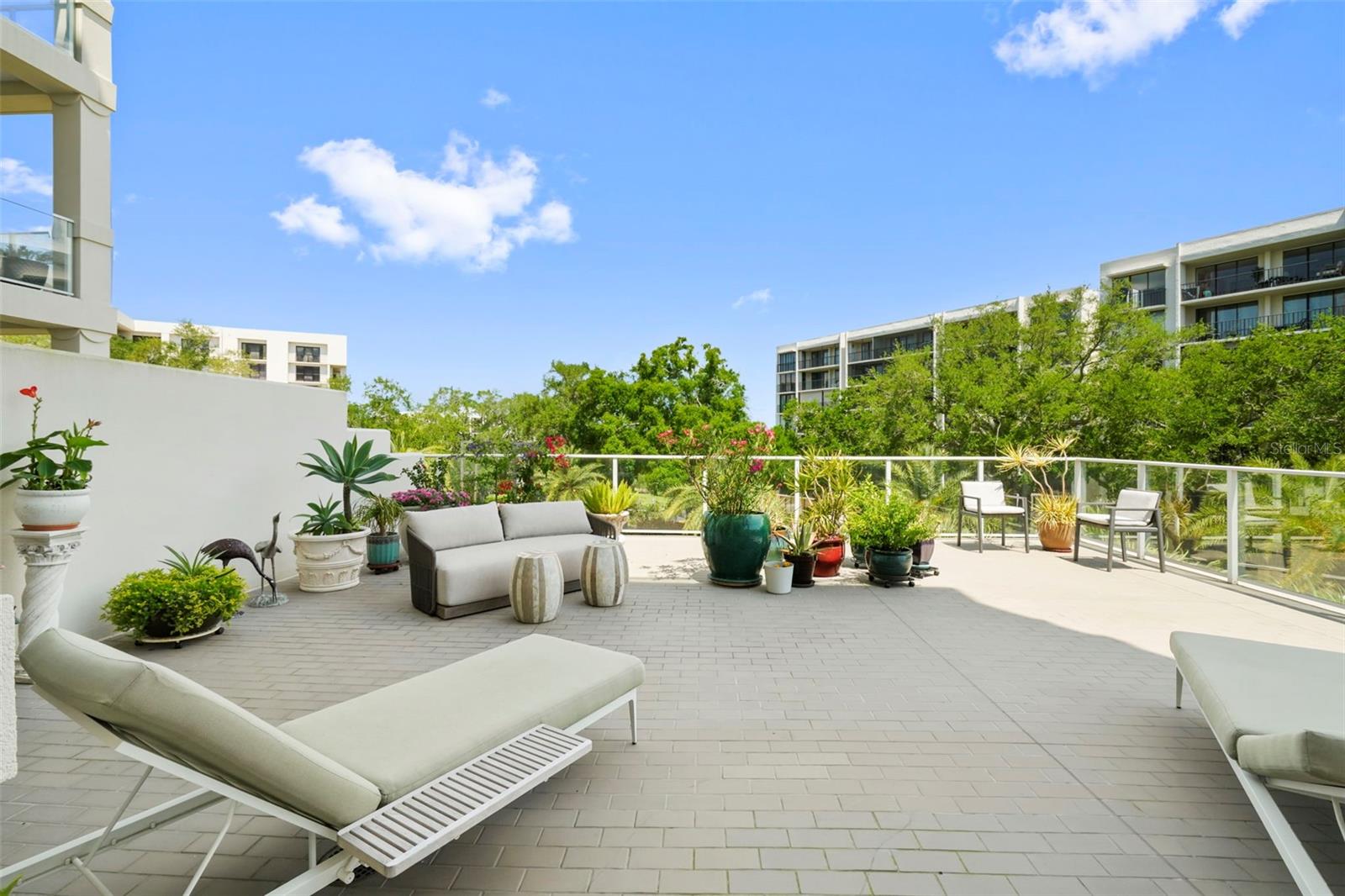 RESIDENCES AT BELLEVIEW PLACE CONDO - Residential