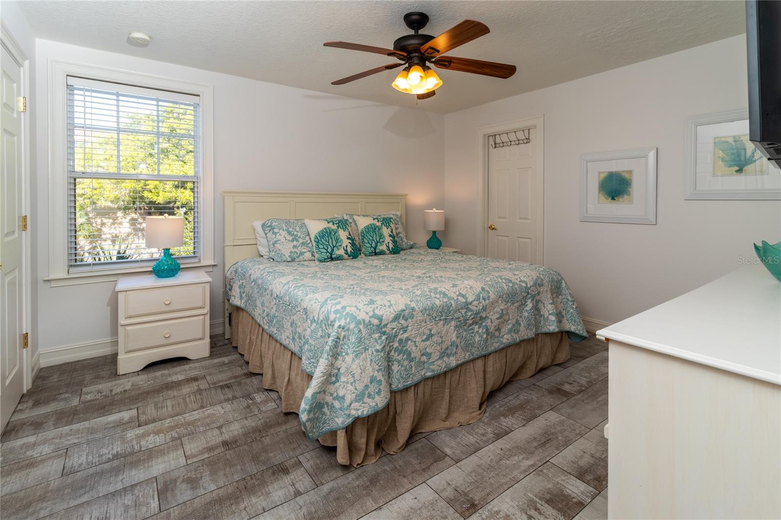 SARASOTA BEACH - Residential